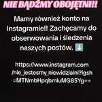 Na czarnym tle białe napisy.