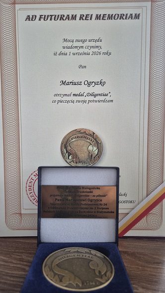 Dyplom i medal