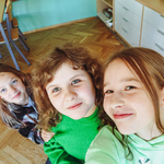 Selfie trzech dziewczyn.