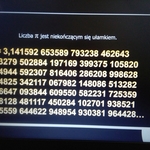 Informacje na temat Liczby Pi w trakcie oglądania filmu.